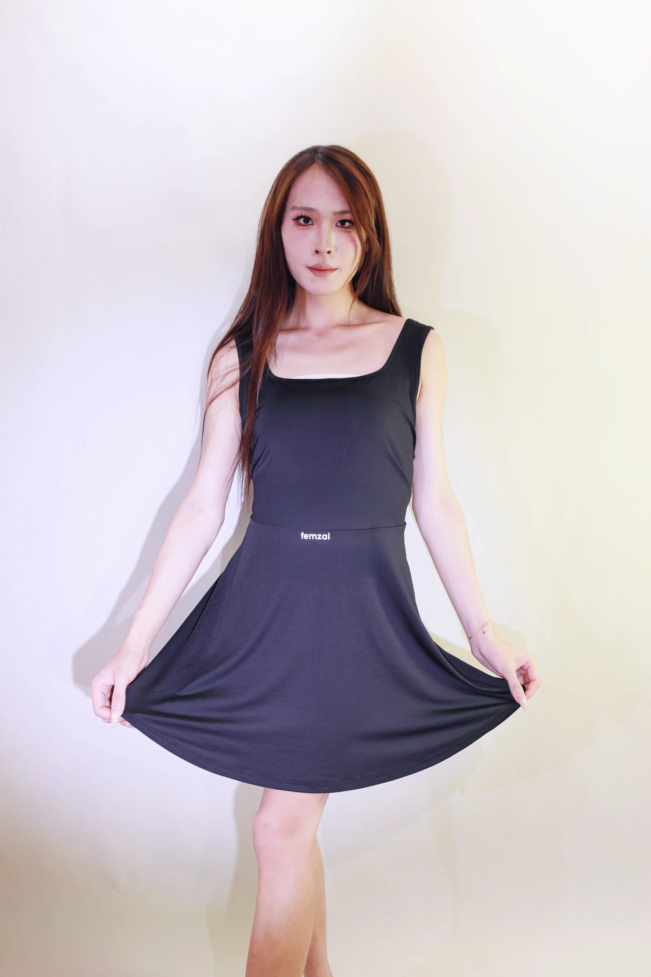 Soleil Curve Dress