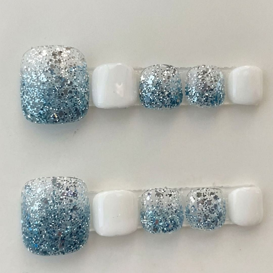 Glacier Sparkle Ombre Toe Nails