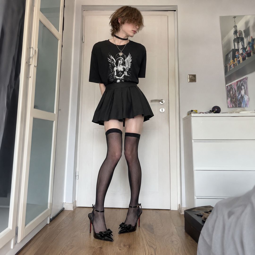 Midnight Bow Stilettos