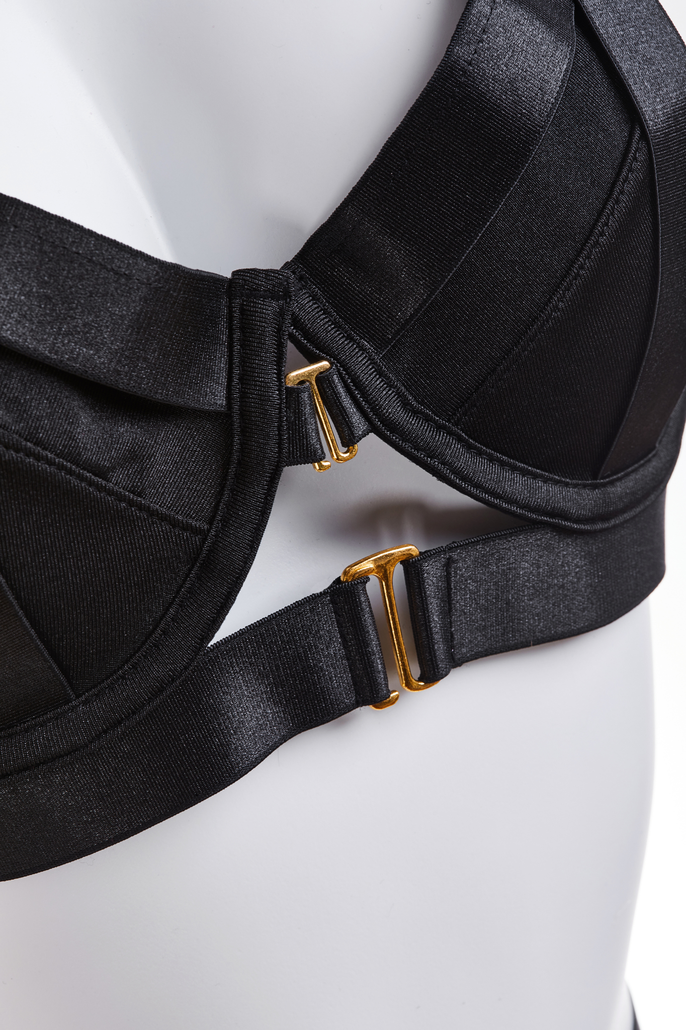 Strapped Bra, Briefs, Leg Rings Rave Lingerie Set