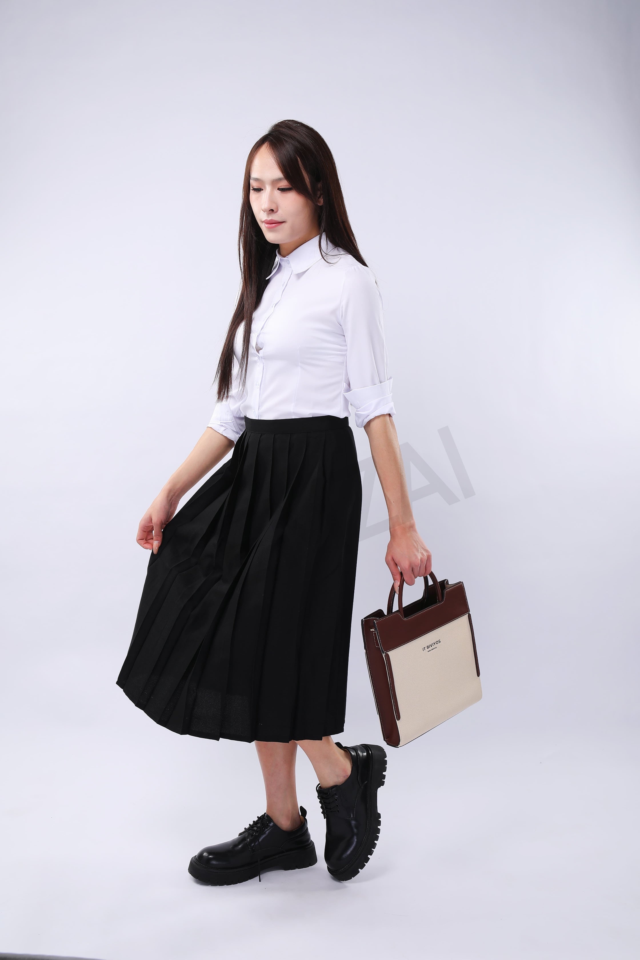 Long Pleated Skirt (Black)