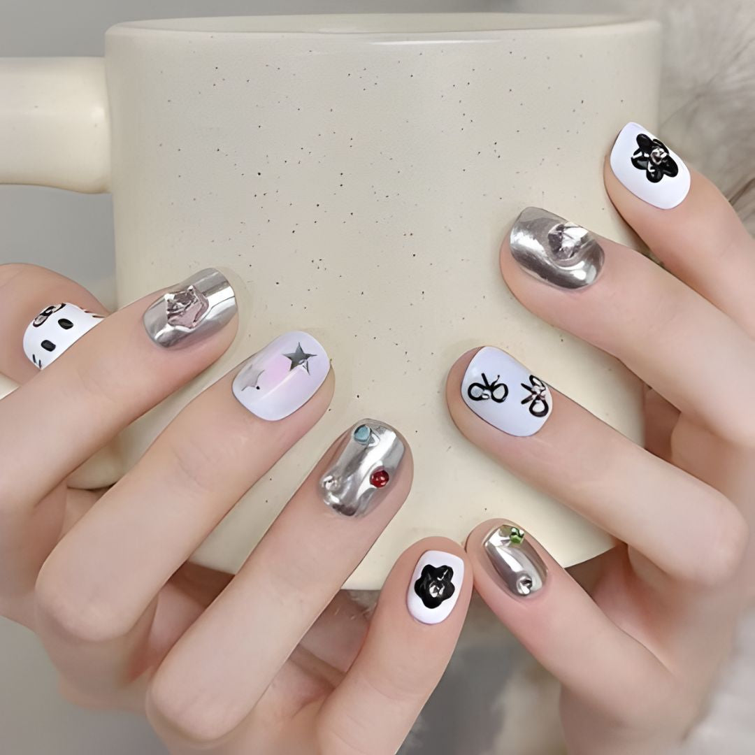 StarCharm Chrome Nails