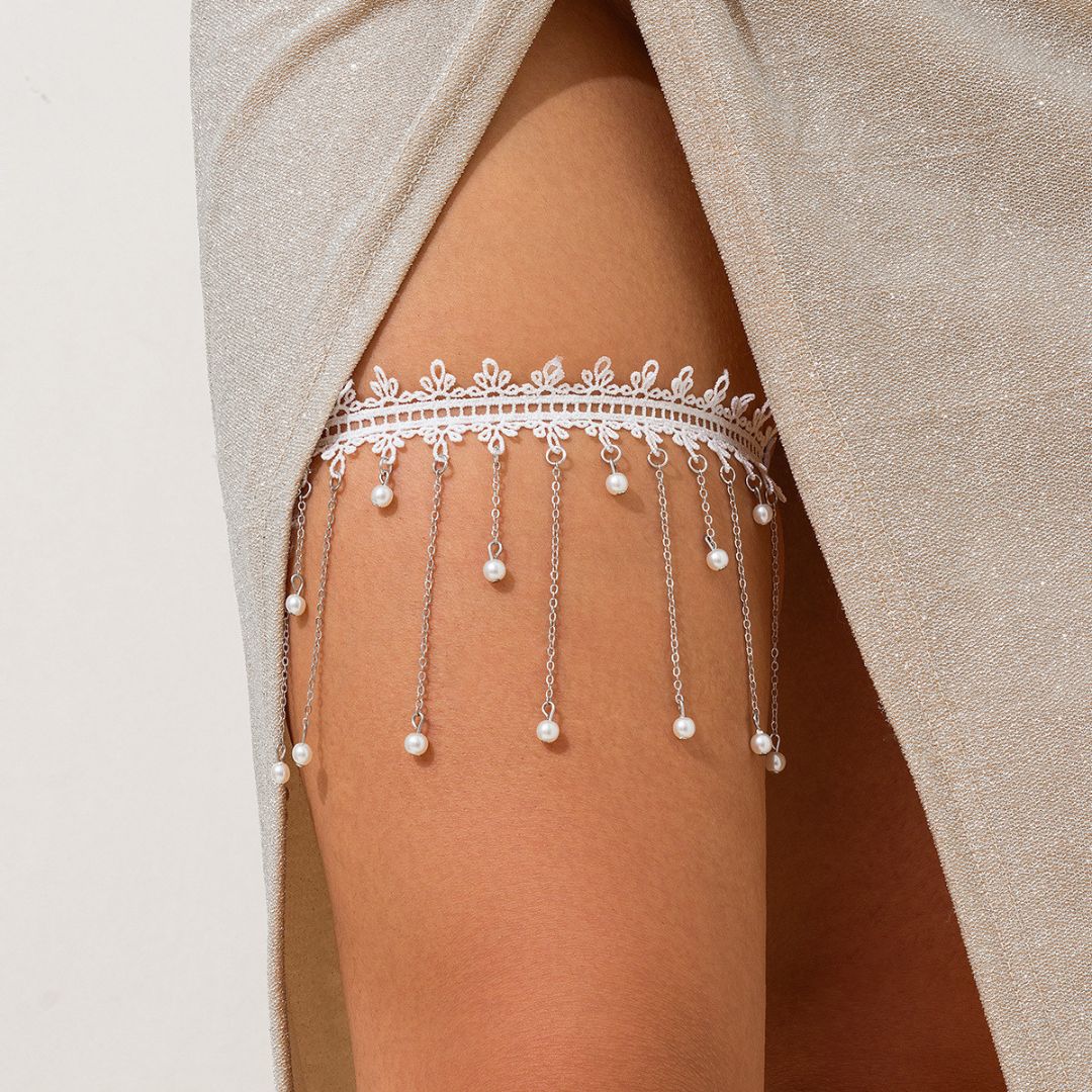 Lace Pearl Leg Halo