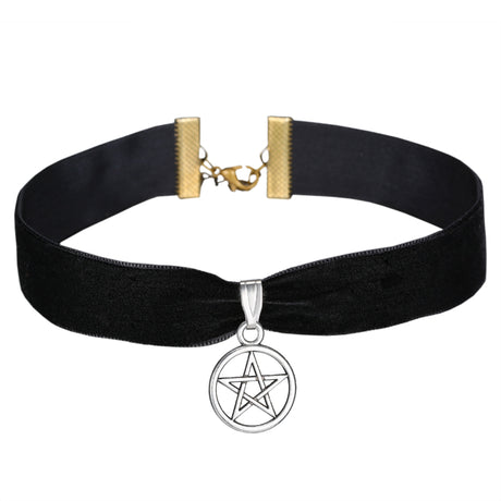 Heart Buckled Leather Choker - Femzai