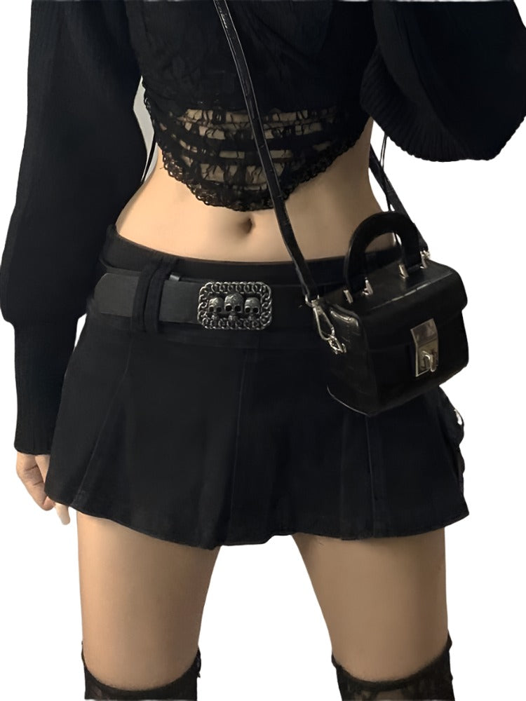 Low-Waist Zipper Mini Skirt in Black - Close-up Front View